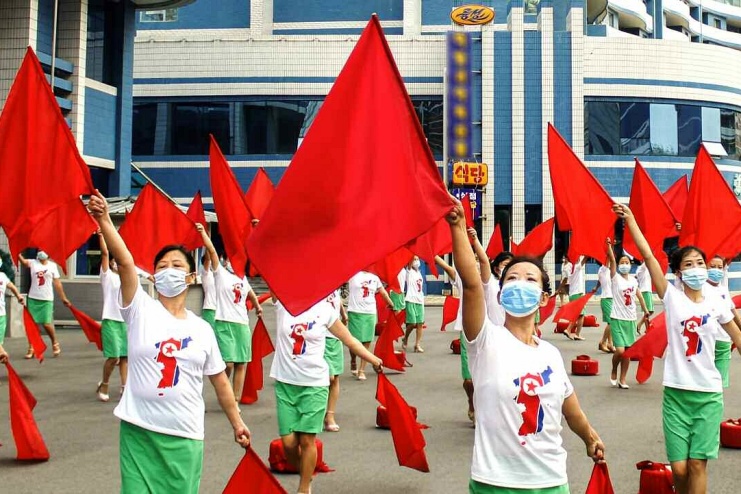 昼夜を分かたぬ大音量スローガンに「頭がおかしくなりそう」──金正恩の温室プロジェクトに住民の怒り噴出